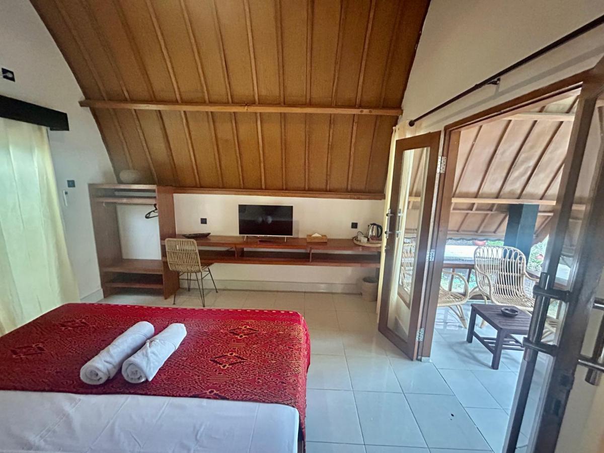 Gili Land Hotel Gili Air Bagian luar foto