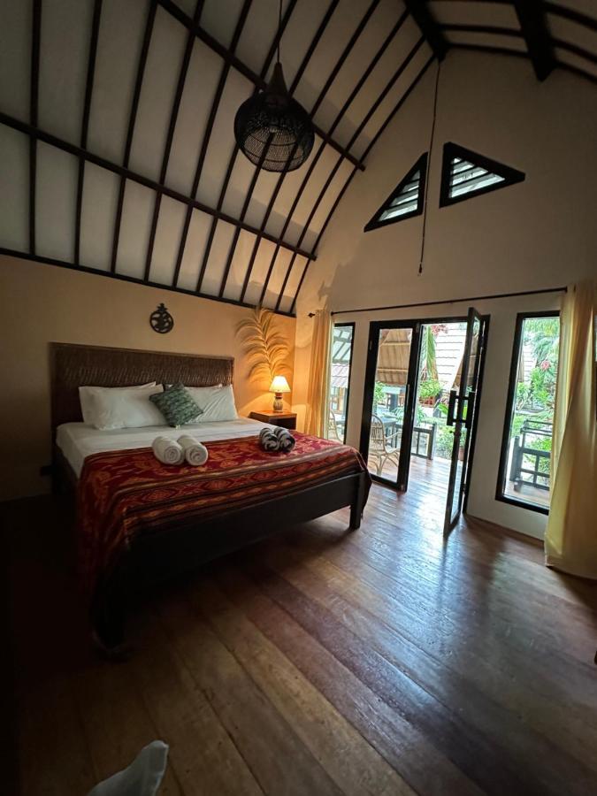 Gili Land Hotel Gili Air Bagian luar foto